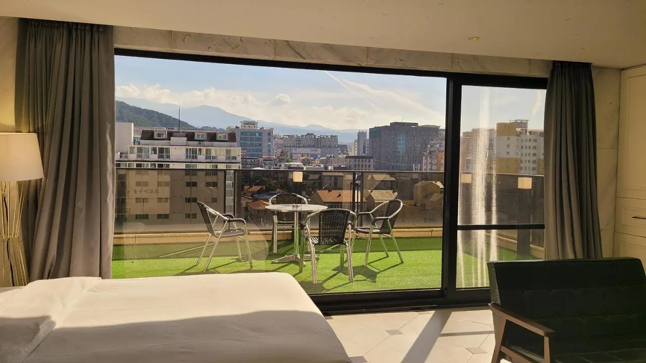 Jeju Cullinan Hotel 2*,  Südkorea